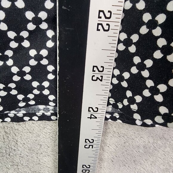 Womens Talbots Petite Shirt Non-Iron Black & White Printed Button Up Size 4P - Picture 7 of 8